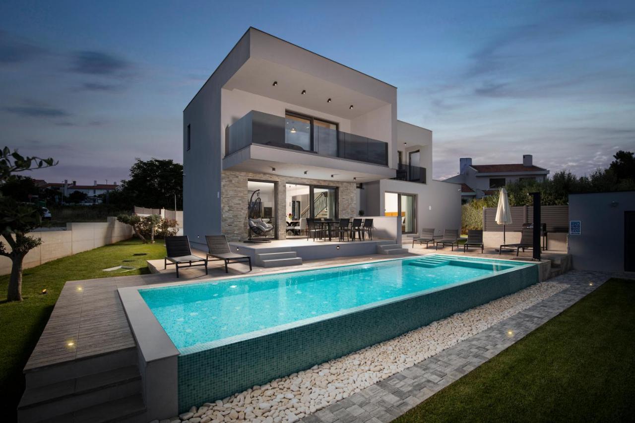 Villa Leola Liznjan Ngoại thất bức ảnh