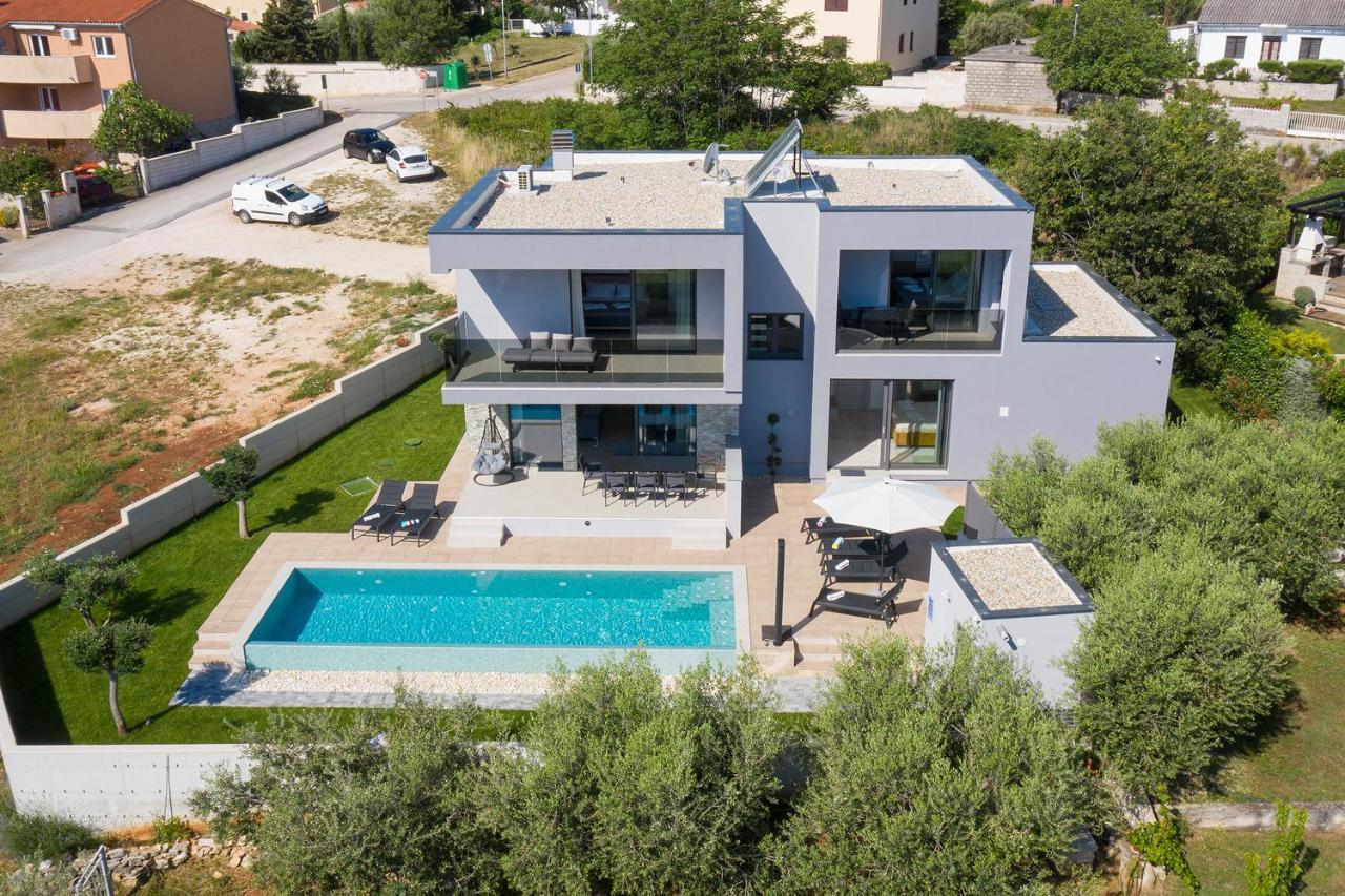 Villa Leola Liznjan Ngoại thất bức ảnh